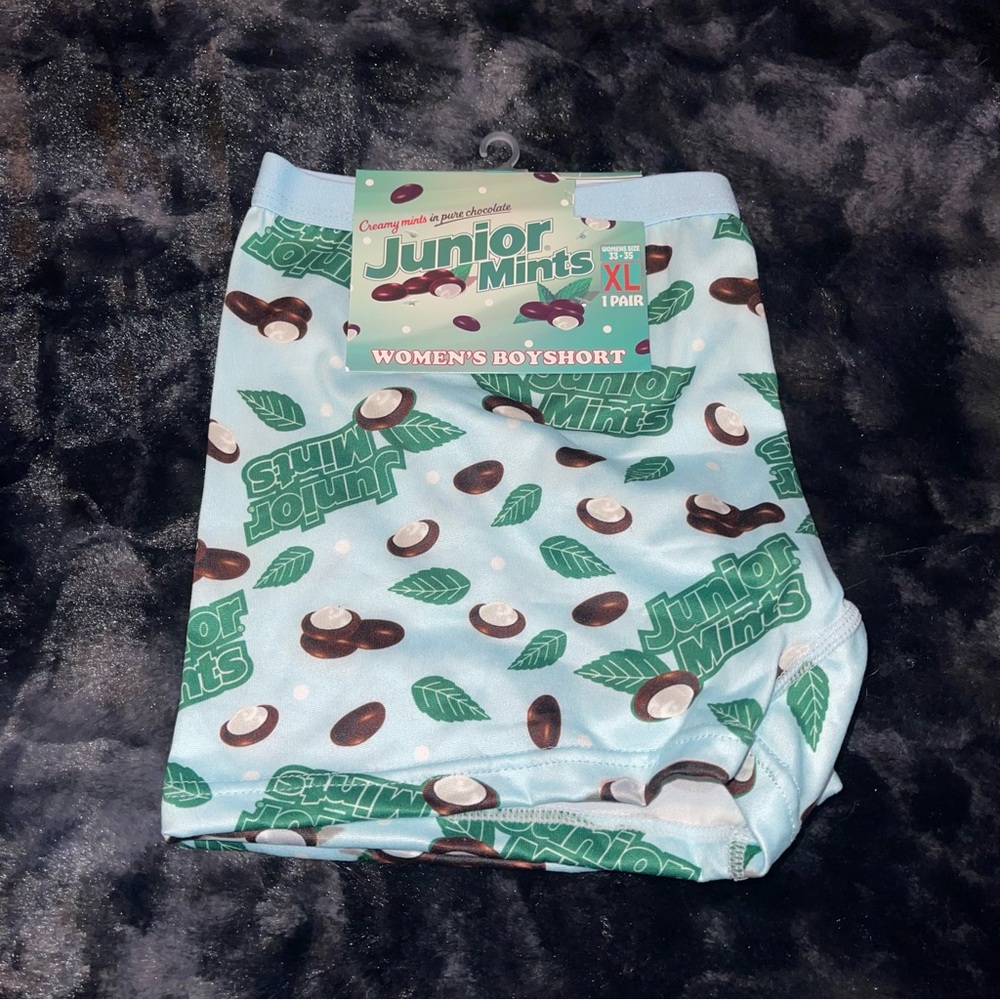 Junior Mints boy shorts